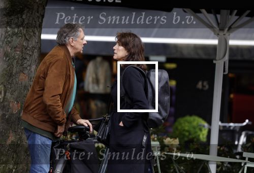 Amsterdam 12 mei 2023
Dick Maas en zijn vrouw Esme Lammers doen terrasje in Amsterdam zuid.