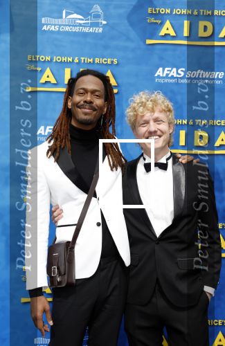 Scheveningen 23 april 2023
Premiere AIDA in het circustheater in Scheveningen .
Jeangu Macrooy met partner