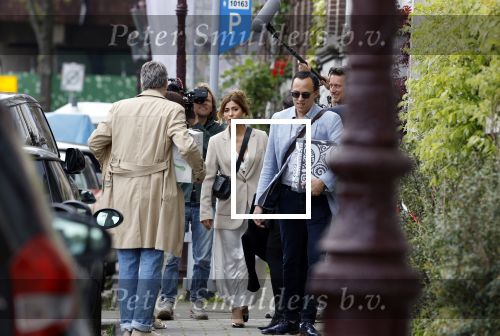 Amsterdam 5 en 6 mei 2023
Ruud de Wild en Olcay Gulsen zijn hun huis aan het verbouwen en zijn nog opnames aan het maken voor hun documentaire. Ook zus Dolshe Gulsen is erbij.
