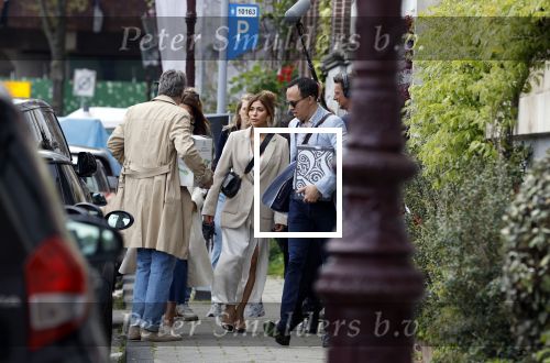 Amsterdam 5 en 6 mei 2023
Ruud de Wild en Olcay Gulsen zijn hun huis aan het verbouwen en zijn nog opnames aan het maken voor hun documentaire. Ook zus Dolshe Gulsen is erbij.
