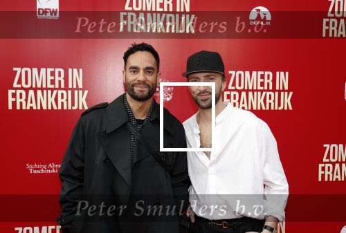 Amsterdam 24 april 2023
Premiere Zomer in Frankrijk in het ketelhuis met in de hoofdrollen oa Jasmine Sendar , Jan Kooijman , Fockeline Ouwerkerk Tjebbo Gerritsma en Marc de Cloe .
Freek bartels en Tommy Driessen