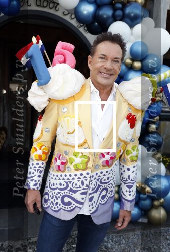 Noorden  30 april 2023
Gerard Joling viert zijn 63e verjaardag.