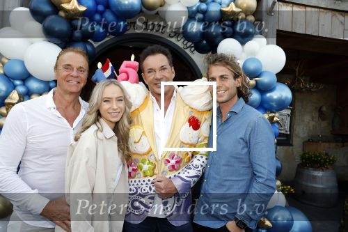 Noorden  30 april 2023
Gerard Joling viert zijn 63e verjaardag.