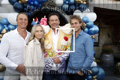 Noorden  30 april 2023
Gerard Joling viert zijn 63e verjaardag.