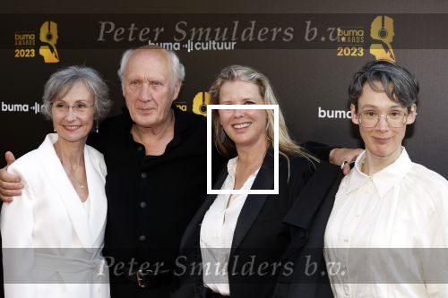 Amsterdam 22 mei 2023
Uitreiking Buma awards in Tuschinski Amsterdam.
Herman v Veen ontving uit handen van zijn dochters Babette v Veen en Anne v Veen de  lifetime Achievement award voor zijn hele carriere