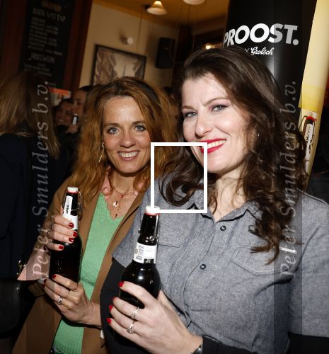 Amsterdam 20 april 2023
Presentatie  van blad de Linda in een cafe in het centrum van Amsterdam waar een bier gepresenteerd wordt. Het bier is in samenwerking met Grolsch. Ilse Warringa