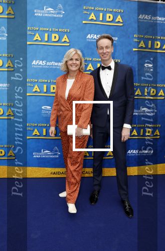 Scheveningen 23 april 2023
Premiere AIDA in het circustheater in Scheveningen .
Irene Moors met beste vriend Tijs