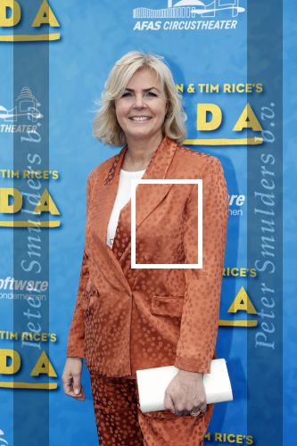 Scheveningen 23 april 2023
Premiere AIDA in het circustheater in Scheveningen .
Irene Moors met beste vriend Tijs