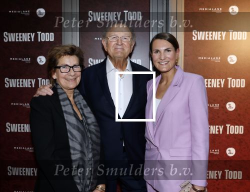 Amsterdam 21 april 2023
Premiere Sweeney Todd in het DeLaMar theater geproduceerd door Medialane.
Iris v d Ende met haar ouders Joop v d Ende en Janine v d Ende