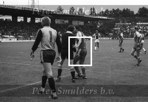 Amsterdam, 14 September  1980
AJAX-PSV, eindstand 5-2
Jan Keizer Pim Doesburg Willy v d Kuijlen Willy v d Kerkhof Keje Molenaar Ernie  Brandts