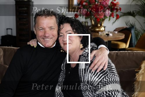 Den Bosch 24 april 2023
John de Bever en partner Kees de Bever kondigen extra concert aan en Caroline v d Plas als gast tijdens hun show in Ahoy. Ze ontvangen de pers in hun nieuwe huis / appartement.