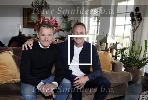 Den Bosch 24 april 2023
John de Bever en partner Kees de Bever kondigen extra concert aan en Caroline v d Plas als gast tijdens hun show in Ahoy. Ze ontvangen de pers in hun nieuwe huis / appartement.