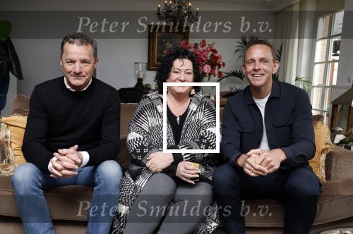 Den Bosch 24 april 2023
John de Bever en partner Kees de Bever kondigen extra concert aan en Caroline v d Plas als gast tijdens hun show in Ahoy. Ze ontvangen de pers in hun nieuwe huis / appartement.