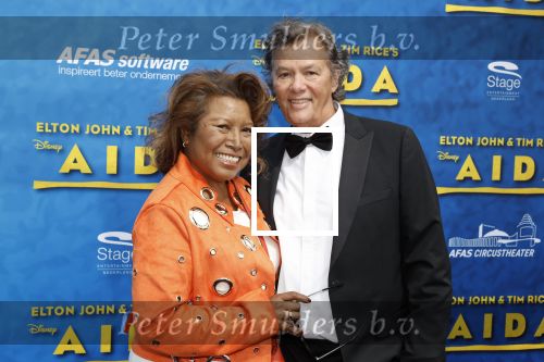Scheveningen 23 april 2023
Premiere AIDA in het circustheater in Scheveningen .
Justine Pelmalay met partner