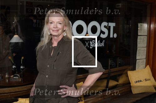 Amsterdam 20 april 2023
Presentatie  van blad de Linda in een cafe in het centrum van Amsterdam waar een bier gepresenteerd wordt. Het bier is in samenwerking met Grolsch. Karin Swerink