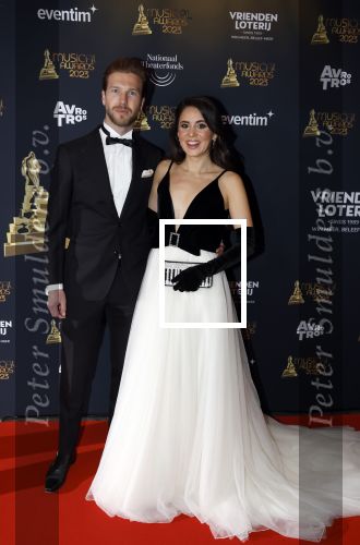 Scheveningen 15 mei 2023
Musicalawards in het AFAS Circustheater.
Karsu met haar partner / verloofde