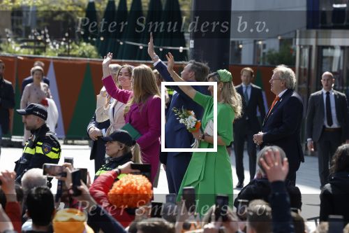 Rotterdam 27 april 2023
Koningsdag 2023 in Rotterdam met aanwezig Koning Willem Alexander, KoninginMaxima ,Prinses Amalia, Prinses Ariane ,Prins Constantijn ,Prinses Laurentien ,Prins Maurits ,Prinses Marilene ,Prins Bernhard ,Prinses Annette ,Prins Floris ,Prinses Aimee ,Prins Pieter Christiaan, en Prinses Anita .
Burgemeester Aboutaleb is de gastheer.