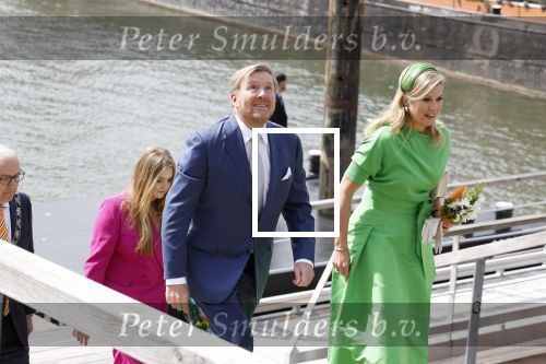 Rotterdam 27 april 2023
Koningsdag 2023 in Rotterdam met aanwezig Koning Willem Alexander, KoninginMaxima ,Prinses Amalia, Prinses Ariane ,Prins Constantijn ,Prinses Laurentien ,Prins Maurits ,Prinses Marilene ,Prins Bernhard ,Prinses Annette ,Prins Floris ,Prinses Aimee ,Prins Pieter Christiaan, en Prinses Anita .
Burgemeester Aboutaleb is de gastheer.