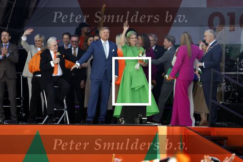 Rotterdam 27 april 2023
Koningsdag 2023 in Rotterdam met aanwezig Koning Willem Alexander, KoninginMaxima ,Prinses Amalia, Prinses Ariane ,Prins Constantijn ,Prinses Laurentien ,Prins Maurits ,Prinses Marilene ,Prins Bernhard ,Prinses Annette ,Prins Floris ,Prinses Aimee ,Prins Pieter Christiaan, en Prinses Anita .
Burgemeester Aboutaleb is de gastheer. Optreden van Lee Towers Davina Michelle en Ronnie Flex.