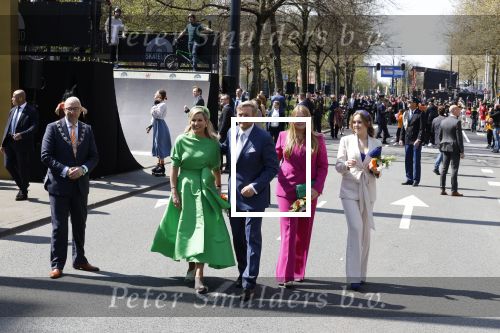 Rotterdam 27 april 2023
Koningsdag 2023 in Rotterdam met aanwezig Koning Willem Alexander, KoninginMaxima ,Prinses Amalia, Prinses Ariane ,Prins Constantijn ,Prinses Laurentien ,Prins Maurits ,Prinses Marilene ,Prins Bernhard ,Prinses Annette ,Prins Floris ,Prinses Aimee ,Prins Pieter Christiaan, en Prinses Anita .
Burgemeester Aboutaleb is de gastheer.