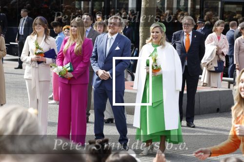 Rotterdam 27 april 2023
Koningsdag 2023 in Rotterdam met aanwezig Koning Willem Alexander, KoninginMaxima ,Prinses Amalia, Prinses Ariane ,Prins Constantijn ,Prinses Laurentien ,Prins Maurits ,Prinses Marilene ,Prins Bernhard ,Prinses Annette ,Prins Floris ,Prinses Aimee ,Prins Pieter Christiaan, en Prinses Anita .
Burgemeester Aboutaleb is de gastheer.