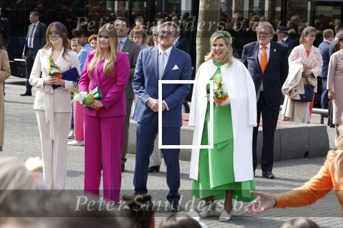Rotterdam 27 april 2023
Koningsdag 2023 in Rotterdam met aanwezig Koning Willem Alexander, KoninginMaxima ,Prinses Amalia, Prinses Ariane ,Prins Constantijn ,Prinses Laurentien ,Prins Maurits ,Prinses Marilene ,Prins Bernhard ,Prinses Annette ,Prins Floris ,Prinses Aimee ,Prins Pieter Christiaan, en Prinses Anita .
Burgemeester Aboutaleb is de gastheer.