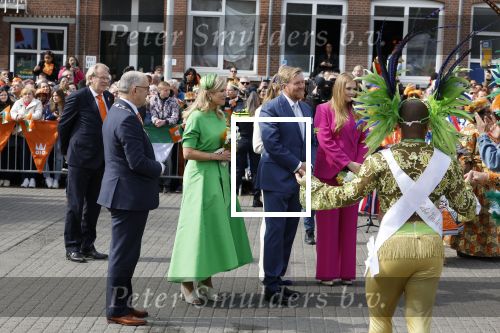Rotterdam 27 april 2023
Koningsdag 2023 in Rotterdam met aanwezig Koning Willem Alexander, KoninginMaxima ,Prinses Amalia, Prinses Ariane ,Prins Constantijn ,Prinses Laurentien ,Prins Maurits ,Prinses Marilene ,Prins Bernhard ,Prinses Annette ,Prins Floris ,Prinses Aimee ,Prins Pieter Christiaan, en Prinses Anita .
Burgemeester Aboutaleb is de gastheer.