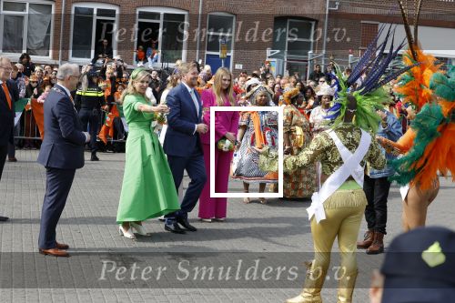 Rotterdam 27 april 2023
Koningsdag 2023 in Rotterdam met aanwezig Koning Willem Alexander, KoninginMaxima ,Prinses Amalia, Prinses Ariane ,Prins Constantijn ,Prinses Laurentien ,Prins Maurits ,Prinses Marilene ,Prins Bernhard ,Prinses Annette ,Prins Floris ,Prinses Aimee ,Prins Pieter Christiaan, en Prinses Anita .
Burgemeester Aboutaleb is de gastheer.