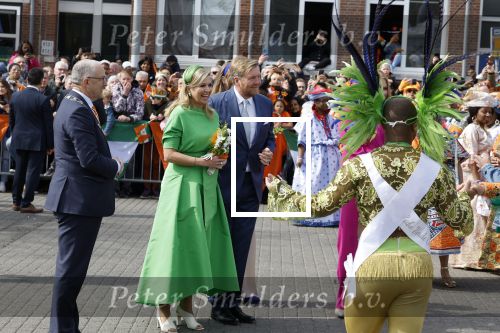 Rotterdam 27 april 2023
Koningsdag 2023 in Rotterdam met aanwezig Koning Willem Alexander, KoninginMaxima ,Prinses Amalia, Prinses Ariane ,Prins Constantijn ,Prinses Laurentien ,Prins Maurits ,Prinses Marilene ,Prins Bernhard ,Prinses Annette ,Prins Floris ,Prinses Aimee ,Prins Pieter Christiaan, en Prinses Anita .
Burgemeester Aboutaleb is de gastheer.
