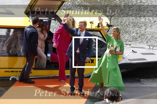 Rotterdam 27 april 2023
Koningsdag 2023 in Rotterdam met aanwezig Koning Willem Alexander, KoninginMaxima ,Prinses Amalia, Prinses Ariane ,Prins Constantijn ,Prinses Laurentien ,Prins Maurits ,Prinses Marilene ,Prins Bernhard ,Prinses Annette ,Prins Floris ,Prinses Aimee ,Prins Pieter Christiaan, en Prinses Anita .
Burgemeester Aboutaleb is de gastheer.
