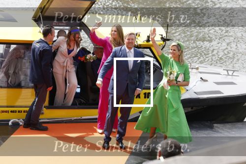 Rotterdam 27 april 2023
Koningsdag 2023 in Rotterdam met aanwezig Koning Willem Alexander, KoninginMaxima ,Prinses Amalia, Prinses Ariane ,Prins Constantijn ,Prinses Laurentien ,Prins Maurits ,Prinses Marilene ,Prins Bernhard ,Prinses Annette ,Prins Floris ,Prinses Aimee ,Prins Pieter Christiaan, en Prinses Anita .
Burgemeester Aboutaleb is de gastheer.