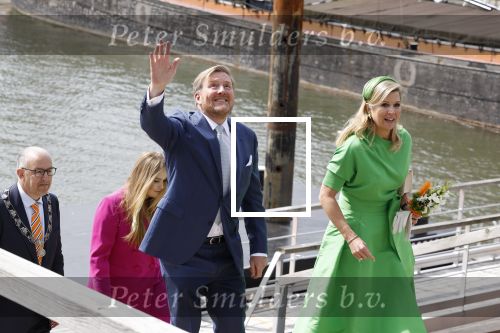 Rotterdam 27 april 2023
Koningsdag 2023 in Rotterdam met aanwezig Koning Willem Alexander, KoninginMaxima ,Prinses Amalia, Prinses Ariane ,Prins Constantijn ,Prinses Laurentien ,Prins Maurits ,Prinses Marilene ,Prins Bernhard ,Prinses Annette ,Prins Floris ,Prinses Aimee ,Prins Pieter Christiaan, en Prinses Anita .
Burgemeester Aboutaleb is de gastheer.