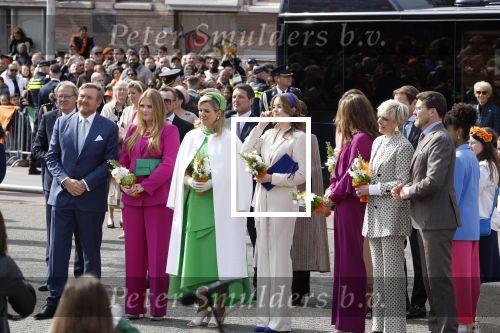 Rotterdam 27 april 2023
Koningsdag 2023 in Rotterdam met aanwezig Koning Willem Alexander, KoninginMaxima ,Prinses Amalia, Prinses Ariane ,Prins Constantijn ,Prinses Laurentien ,Prins Maurits ,Prinses Marilene ,Prins Bernhard ,Prinses Annette ,Prins Floris ,Prinses Aimee ,Prins Pieter Christiaan, en Prinses Anita .
Burgemeester Aboutaleb is de gastheer.