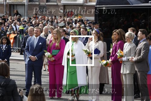 Rotterdam 27 april 2023
Koningsdag 2023 in Rotterdam met aanwezig Koning Willem Alexander, KoninginMaxima ,Prinses Amalia, Prinses Ariane ,Prins Constantijn ,Prinses Laurentien ,Prins Maurits ,Prinses Marilene ,Prins Bernhard ,Prinses Annette ,Prins Floris ,Prinses Aimee ,Prins Pieter Christiaan, en Prinses Anita .
Burgemeester Aboutaleb is de gastheer.