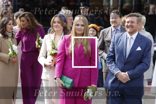 Rotterdam 27 april 2023
Koningsdag 2023 in Rotterdam met aanwezig Koning Willem Alexander, KoninginMaxima ,Prinses Amalia, Prinses Ariane ,Prins Constantijn ,Prinses Laurentien ,Prins Maurits ,Prinses Marilene ,Prins Bernhard ,Prinses Annette ,Prins Floris ,Prinses Aimee ,Prins Pieter Christiaan, en Prinses Anita .
Burgemeester Aboutaleb is de gastheer.