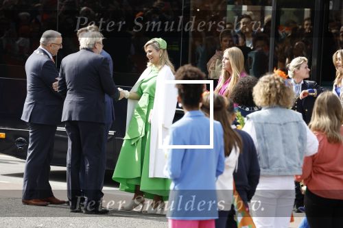 Rotterdam 27 april 2023
Koningsdag 2023 in Rotterdam met aanwezig Koning Willem Alexander, KoninginMaxima ,Prinses Amalia, Prinses Ariane ,Prins Constantijn ,Prinses Laurentien ,Prins Maurits ,Prinses Marilene ,Prins Bernhard ,Prinses Annette ,Prins Floris ,Prinses Aimee ,Prins Pieter Christiaan, en Prinses Anita .
Burgemeester Aboutaleb is de gastheer.