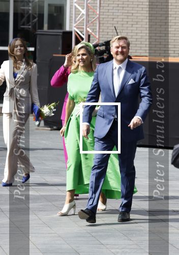 Rotterdam 27 april 2023
Koningsdag 2023 in Rotterdam met aanwezig Koning Willem Alexander, KoninginMaxima ,Prinses Amalia, Prinses Ariane ,Prins Constantijn ,Prinses Laurentien ,Prins Maurits ,Prinses Marilene ,Prins Bernhard ,Prinses Annette ,Prins Floris ,Prinses Aimee ,Prins Pieter Christiaan, en Prinses Anita .
Burgemeester Aboutaleb is de gastheer.