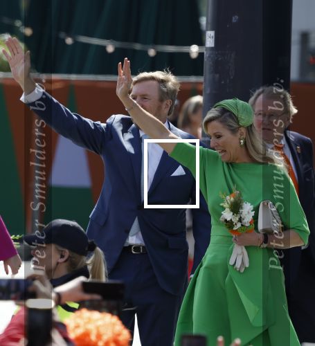 Rotterdam 27 april 2023
Koningsdag 2023 in Rotterdam met aanwezig Koning Willem Alexander, KoninginMaxima ,Prinses Amalia, Prinses Ariane ,Prins Constantijn ,Prinses Laurentien ,Prins Maurits ,Prinses Marilene ,Prins Bernhard ,Prinses Annette ,Prins Floris ,Prinses Aimee ,Prins Pieter Christiaan, en Prinses Anita .
Burgemeester Aboutaleb is de gastheer.