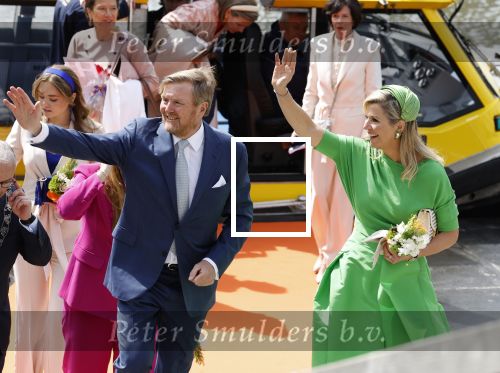 Rotterdam 27 april 2023
Koningsdag 2023 in Rotterdam met aanwezig Koning Willem Alexander, KoninginMaxima ,Prinses Amalia, Prinses Ariane ,Prins Constantijn ,Prinses Laurentien ,Prins Maurits ,Prinses Marilene ,Prins Bernhard ,Prinses Annette ,Prins Floris ,Prinses Aimee ,Prins Pieter Christiaan, en Prinses Anita .
Burgemeester Aboutaleb is de gastheer.