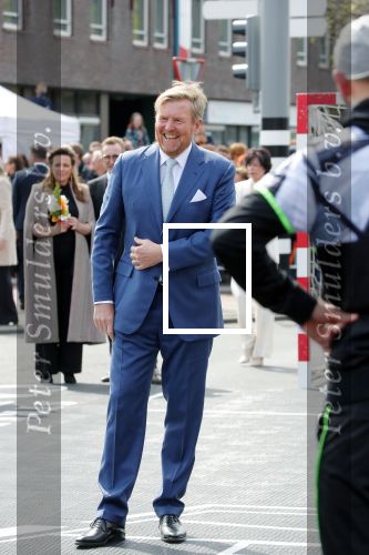 Rotterdam 27 april 2023
Koningsdag 2023 in Rotterdam met aanwezig Koning Willem Alexander, KoninginMaxima ,Prinses Amalia, Prinses Ariane ,Prins Constantijn ,Prinses Laurentien ,Prins Maurits ,Prinses Marilene ,Prins Bernhard ,Prinses Annette ,Prins Floris ,Prinses Aimee ,Prins Pieter Christiaan, en Prinses Anita .
Burgemeester Aboutaleb is de gastheer.  De Royals gaan voetballen bij Touzani