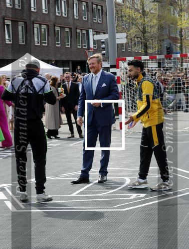 Rotterdam 27 april 2023
Koningsdag 2023 in Rotterdam met aanwezig Koning Willem Alexander, KoninginMaxima ,Prinses Amalia, Prinses Ariane ,Prins Constantijn ,Prinses Laurentien ,Prins Maurits ,Prinses Marilene ,Prins Bernhard ,Prinses Annette ,Prins Floris ,Prinses Aimee ,Prins Pieter Christiaan, en Prinses Anita .
Burgemeester Aboutaleb is de gastheer.  De Royals gaan voetballen bij Touzani