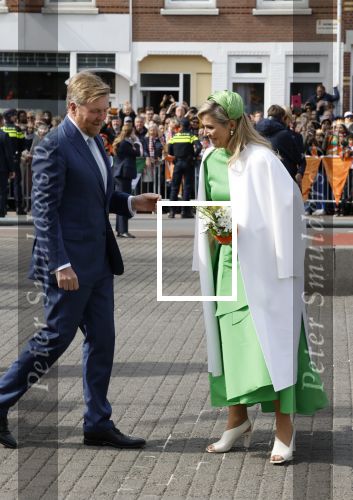 Rotterdam 27 april 2023
Koningsdag 2023 in Rotterdam met aanwezig Koning Willem Alexander, KoninginMaxima ,Prinses Amalia, Prinses Ariane ,Prins Constantijn ,Prinses Laurentien ,Prins Maurits ,Prinses Marilene ,Prins Bernhard ,Prinses Annette ,Prins Floris ,Prinses Aimee ,Prins Pieter Christiaan, en Prinses Anita .
Burgemeester Aboutaleb is de gastheer.