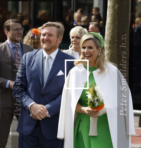 Rotterdam 27 april 2023
Koningsdag 2023 in Rotterdam met aanwezig Koning Willem Alexander, KoninginMaxima ,Prinses Amalia, Prinses Ariane ,Prins Constantijn ,Prinses Laurentien ,Prins Maurits ,Prinses Marilene ,Prins Bernhard ,Prinses Annette ,Prins Floris ,Prinses Aimee ,Prins Pieter Christiaan, en Prinses Anita .
Burgemeester Aboutaleb is de gastheer.