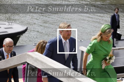 Rotterdam 27 april 2023
Koningsdag 2023 in Rotterdam met aanwezig Koning Willem Alexander, KoninginMaxima ,Prinses Amalia, Prinses Ariane ,Prins Constantijn ,Prinses Laurentien ,Prins Maurits ,Prinses Marilene ,Prins Bernhard ,Prinses Annette ,Prins Floris ,Prinses Aimee ,Prins Pieter Christiaan, en Prinses Anita .
Burgemeester Aboutaleb is de gastheer.