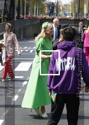 Rotterdam 27 april 2023
Koningsdag 2023 in Rotterdam met aanwezig Koning Willem Alexander, KoninginMaxima ,Prinses Amalia, Prinses Ariane ,Prins Constantijn ,Prinses Laurentien ,Prins Maurits ,Prinses Marilene ,Prins Bernhard ,Prinses Annette ,Prins Floris ,Prinses Aimee ,Prins Pieter Christiaan, en Prinses Anita .
Burgemeester Aboutaleb is de gastheer.