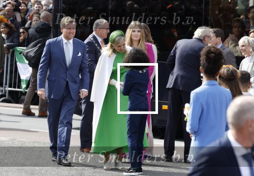 Rotterdam 27 april 2023
Koningsdag 2023 in Rotterdam met aanwezig Koning Willem Alexander, KoninginMaxima ,Prinses Amalia, Prinses Ariane ,Prins Constantijn ,Prinses Laurentien ,Prins Maurits ,Prinses Marilene ,Prins Bernhard ,Prinses Annette ,Prins Floris ,Prinses Aimee ,Prins Pieter Christiaan, en Prinses Anita .
Burgemeester Aboutaleb is de gastheer.