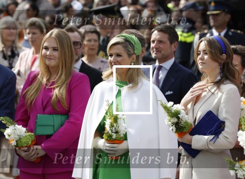 Rotterdam 27 april 2023
Koningsdag 2023 in Rotterdam met aanwezig Koning Willem Alexander, KoninginMaxima ,Prinses Amalia, Prinses Ariane ,Prins Constantijn ,Prinses Laurentien ,Prins Maurits ,Prinses Marilene ,Prins Bernhard ,Prinses Annette ,Prins Floris ,Prinses Aimee ,Prins Pieter Christiaan, en Prinses Anita .
Burgemeester Aboutaleb is de gastheer.