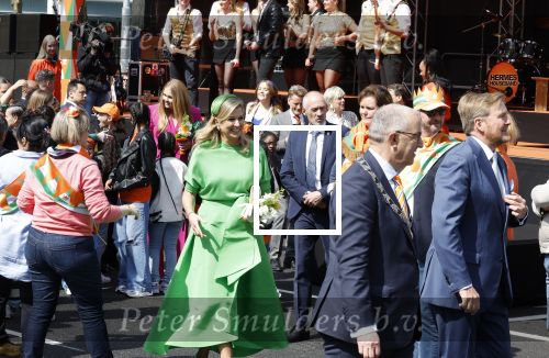 Rotterdam 27 april 2023
Koningsdag 2023 in Rotterdam met aanwezig Koning Willem Alexander, KoninginMaxima ,Prinses Amalia, Prinses Ariane ,Prins Constantijn ,Prinses Laurentien ,Prins Maurits ,Prinses Marilene ,Prins Bernhard ,Prinses Annette ,Prins Floris ,Prinses Aimee ,Prins Pieter Christiaan, en Prinses Anita .
Burgemeester Aboutaleb is de gastheer.