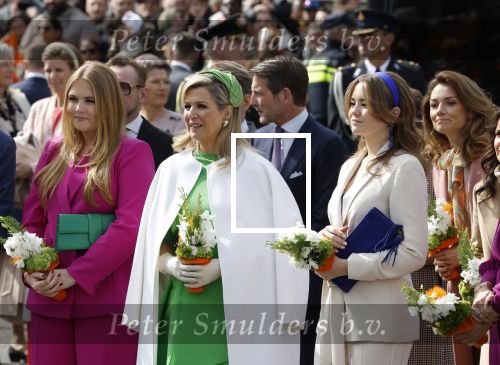 Rotterdam 27 april 2023
Koningsdag 2023 in Rotterdam met aanwezig Koning Willem Alexander, KoninginMaxima ,Prinses Amalia, Prinses Ariane ,Prins Constantijn ,Prinses Laurentien ,Prins Maurits ,Prinses Marilene ,Prins Bernhard ,Prinses Annette ,Prins Floris ,Prinses Aimee ,Prins Pieter Christiaan, en Prinses Anita .
Burgemeester Aboutaleb is de gastheer.
