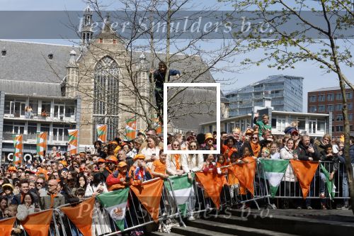 Rotterdam 27 april 2023
Koningsdag 2023 in Rotterdam met aanwezig Koning Willem Alexander, KoninginMaxima ,Prinses Amalia, Prinses Ariane ,Prins Constantijn ,Prinses Laurentien ,Prins Maurits ,Prinses Marilene ,Prins Bernhard ,Prinses Annette ,Prins Floris ,Prinses Aimee ,Prins Pieter Christiaan, en Prinses Anita .
Burgemeester Aboutaleb is de gastheer.